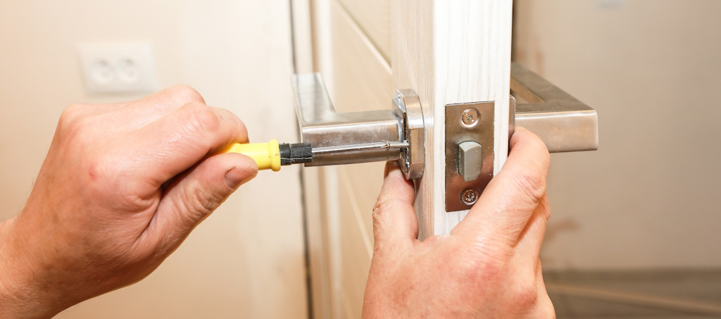 Image depicting a locksmith near me
